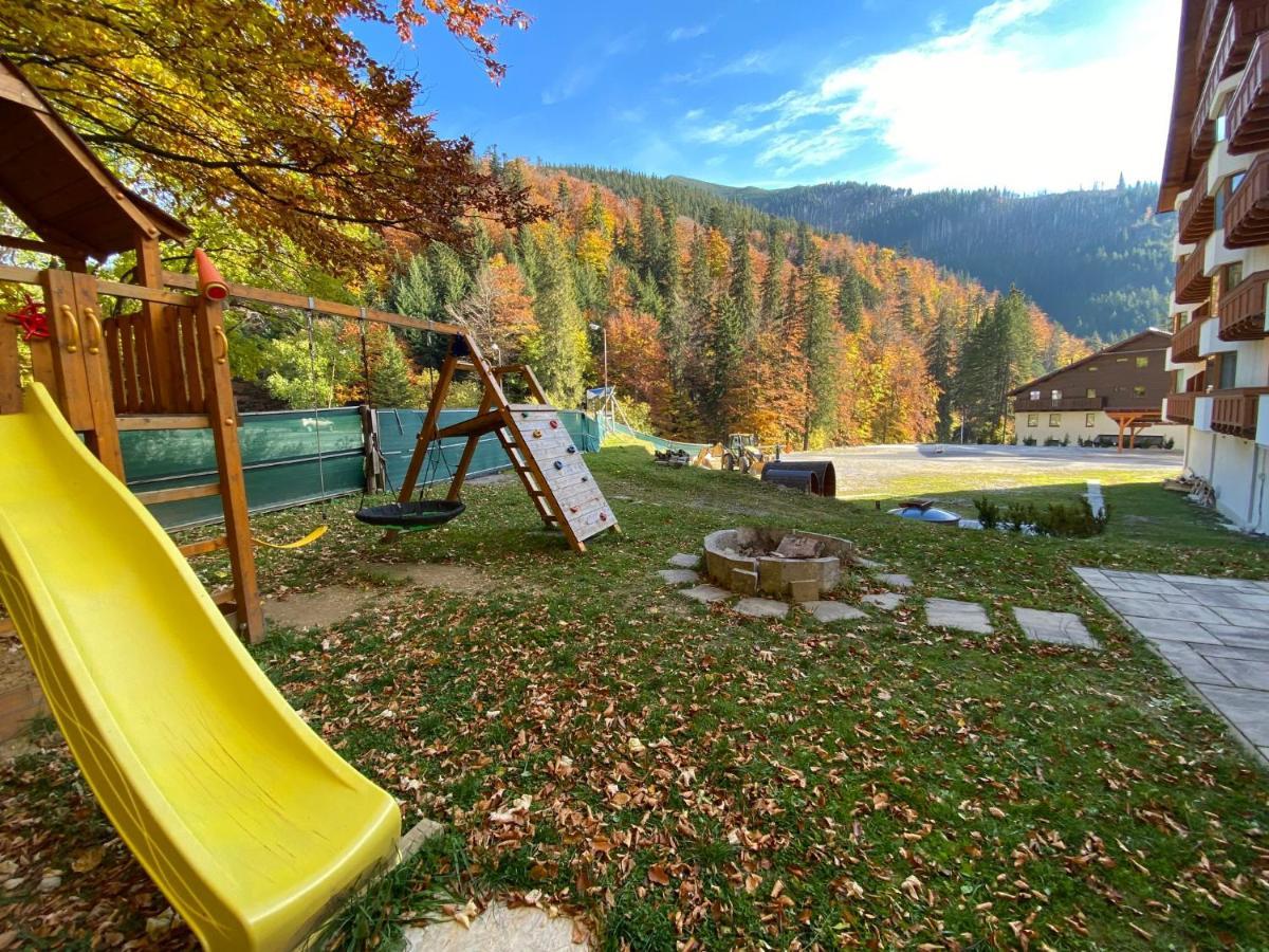 Apartment Anna Chopok, 1 110 M, Highest In Central Europe, On A Hiking Trail To Dumbier Demänovská Dolina Exterior foto
